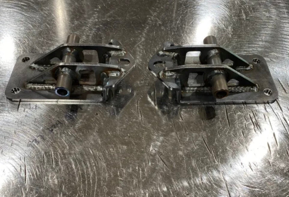ECI 88-98 4WD Solid Motor Mount Bases